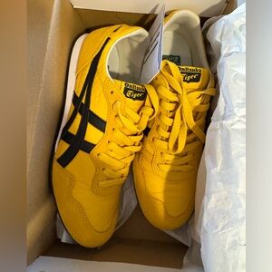 Onitsuka Tiger sneakers new, unworn.